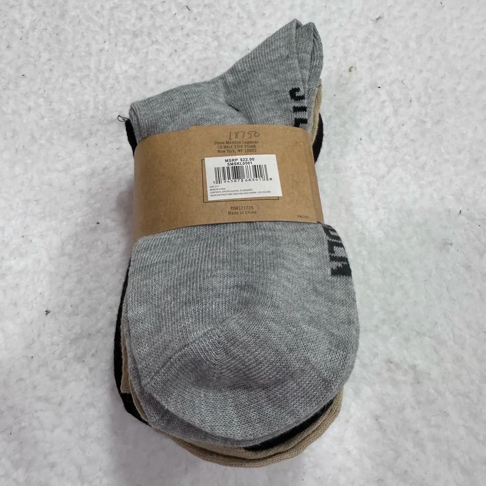 Women’s Steve Madden Socks